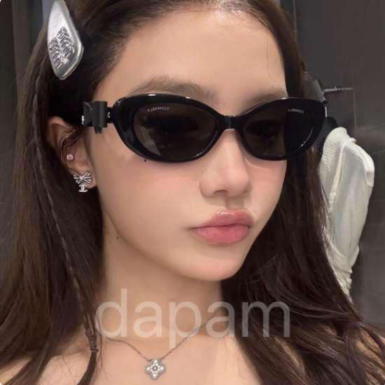 샤넬 캣아이 리본 선글라스